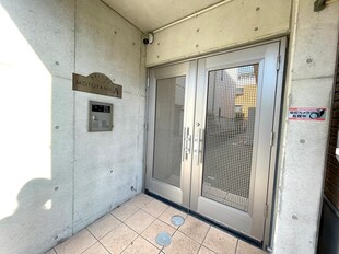 ブリックス本山Ａ棟の物件外観写真